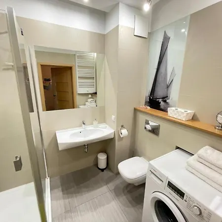 Apartament Yourapart Nadmorski Dwór Gdańsk